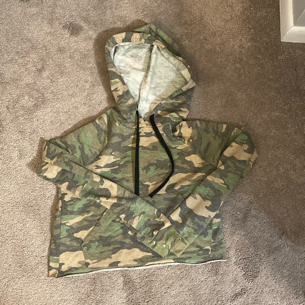 rue 21 sweatshirt